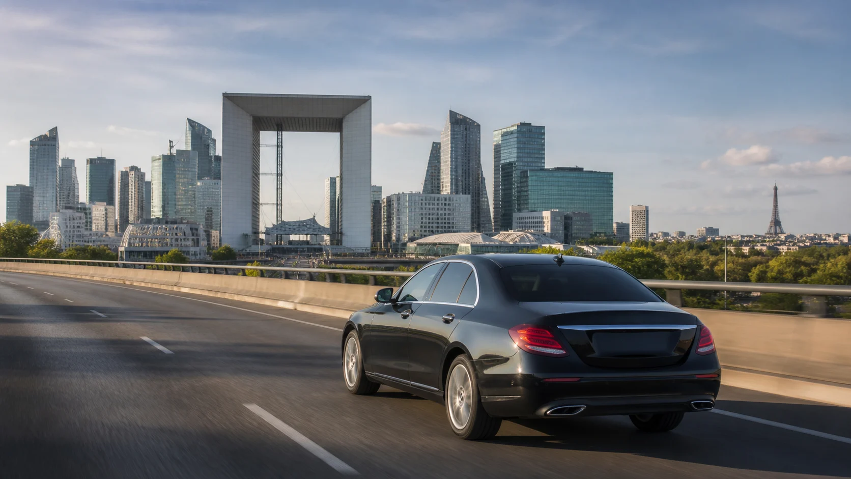 CDG Airport to Paris business districts transfer for meetings